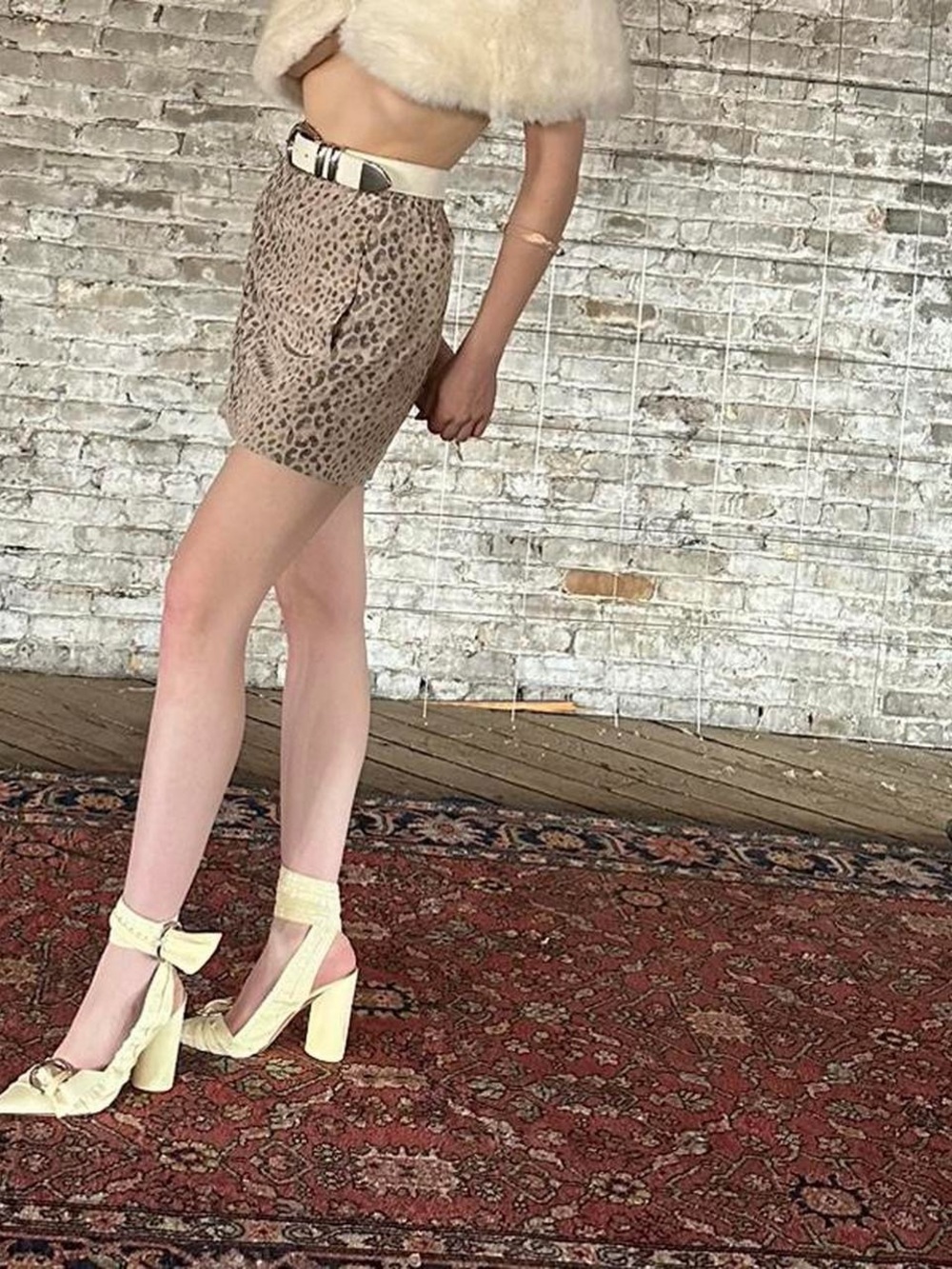 Gucci Leopard Print Mini Skirt in Beige - Picture 7 of 8